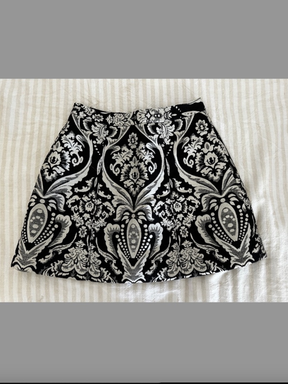 Alice + Olivia Patterend Skirt